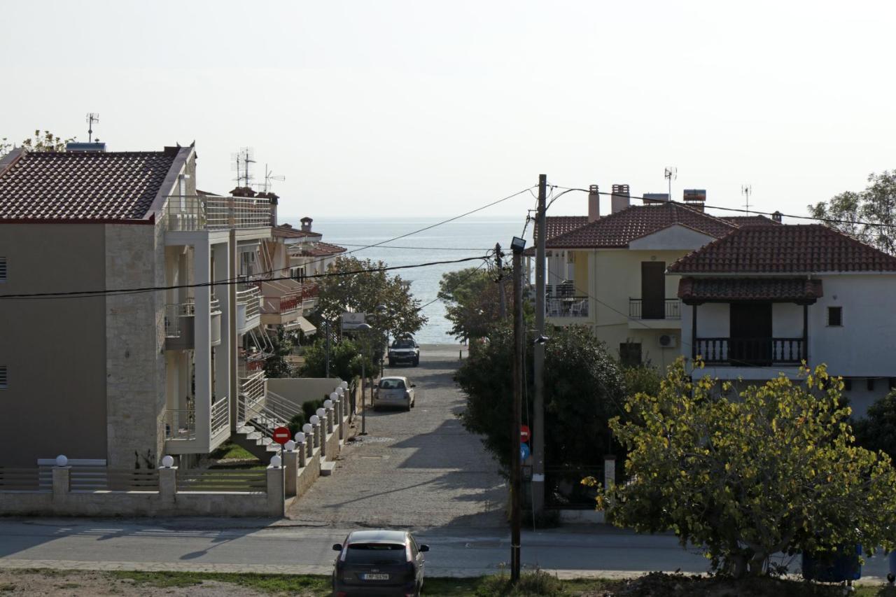 Mavridis Rooms 2 Nikiti  Exterior photo