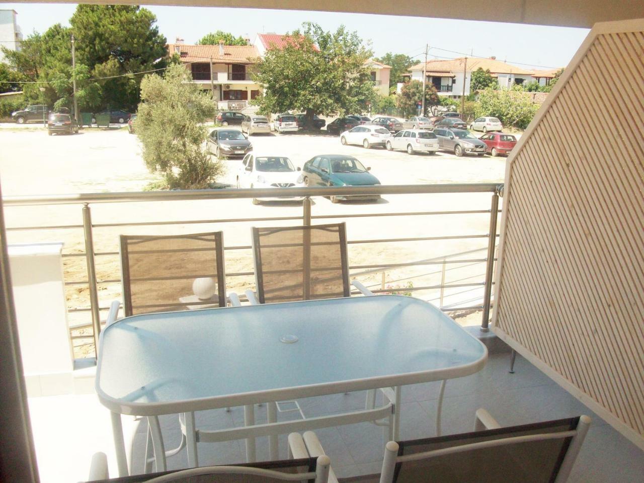 Mavridis Rooms 2 Nikiti  Exterior photo