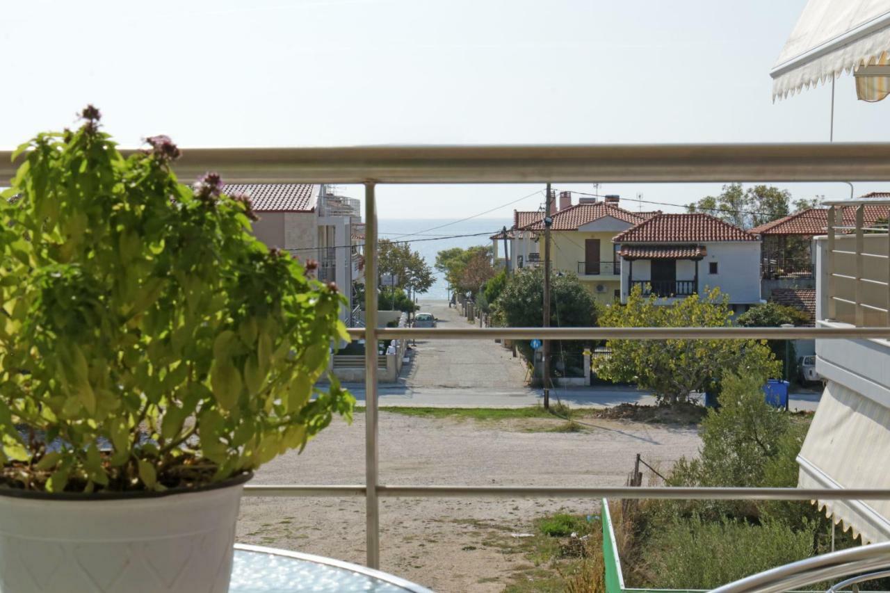 Mavridis Rooms 2 Nikiti  Exterior photo